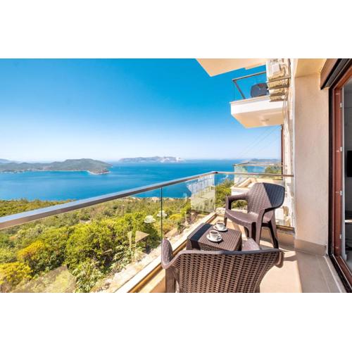 Golden Rose Suit pension
