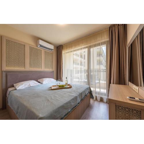 Golden Sands Apartment