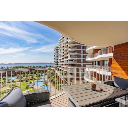 Golden Stones House Sea And Lake View