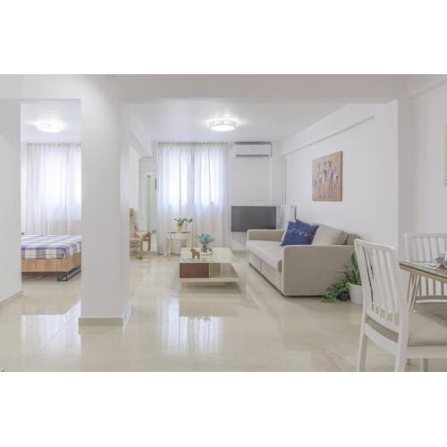 Golden Studio 47sm in Athens Central Pangrati 1km Metro Evangelismos