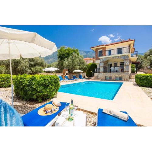 Golden Trio Villa