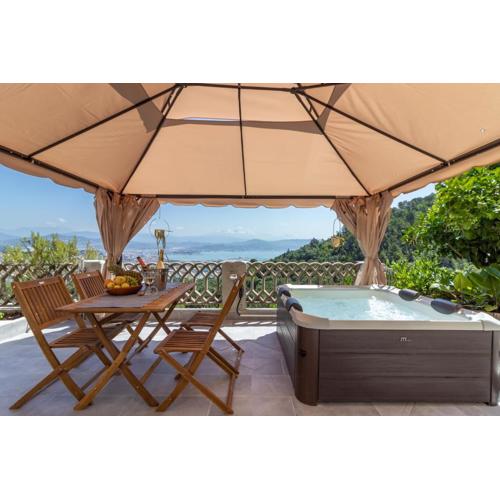 Golden View Holidays