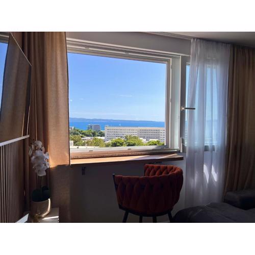 Golden view luxury apartment Split
