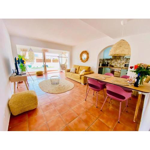 Golden Wave Villa