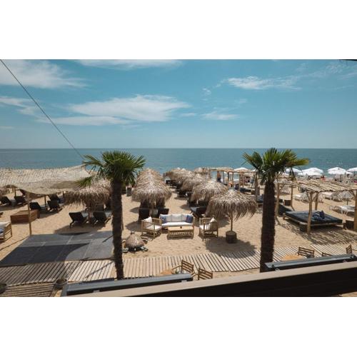 GoldenSands Apartments