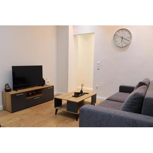 Golemis Apartments