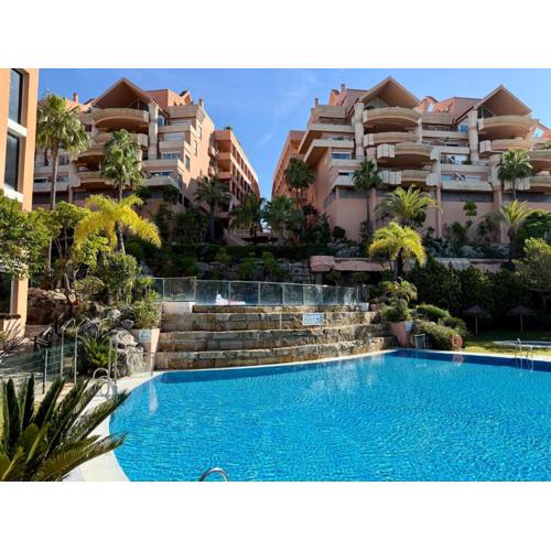 GolferS Paradise Magna Marbella - EaW Homes