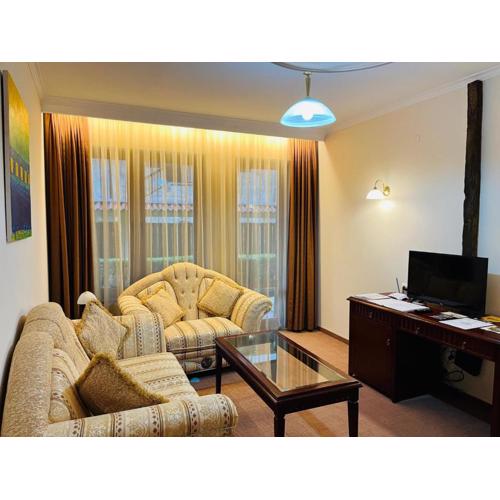 Gondola luxury apartment 2