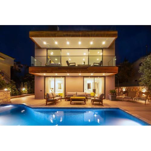 Gorgeous 3 Bedroom Property at Kalamar Bay