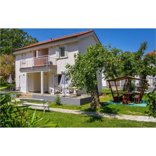 Gorgeous Apartment In Baska With Wifi