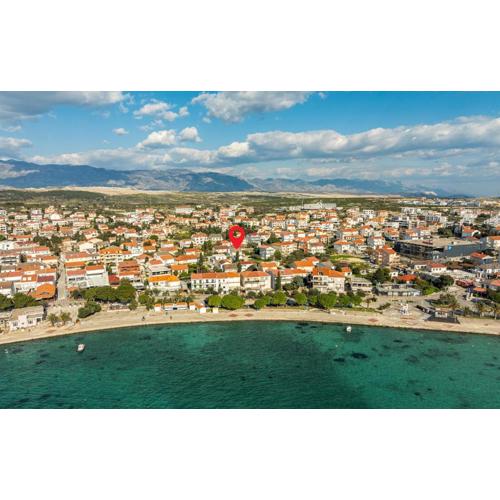 Gorgeous Apartment In Novalja With Wifi