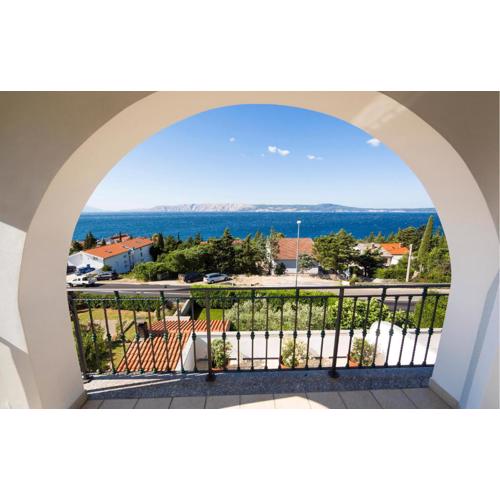 Gorgeous Apartment In Novi Vinodolski