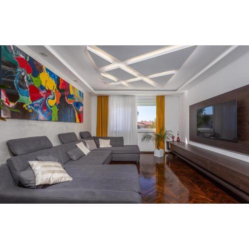 Gorgeous Apartment In Rijeka With Wifi