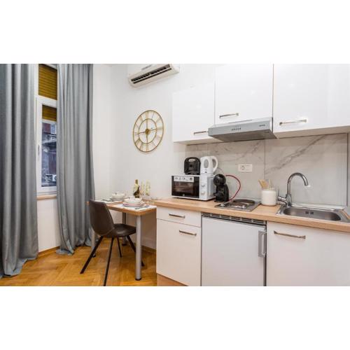 Gorgeous Apartment In Rijeka With Wifi