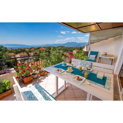 Gorgeous Apartment In Rijeka