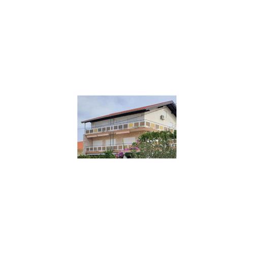 Gorgeous Apartment In Vodice With Wifi