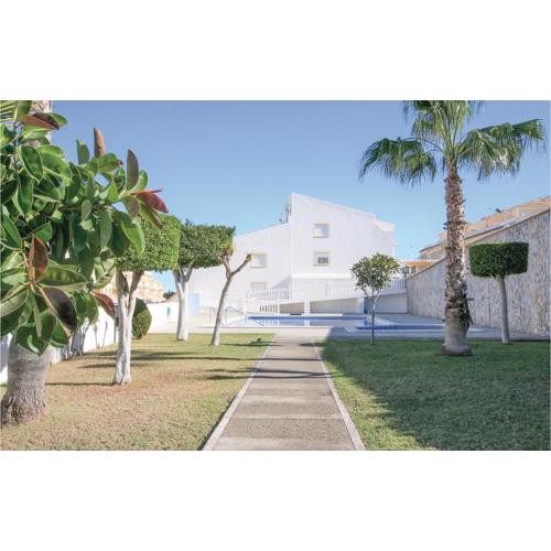Gorgeous Home In Santa Pola With Wifi