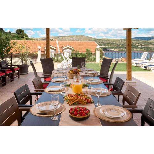 Gorgeous Home In Trogir