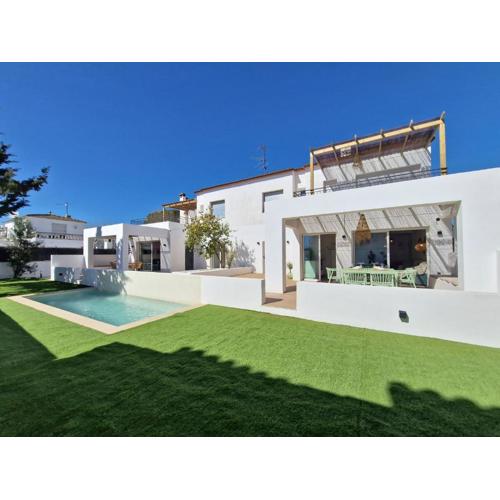 Gorgot P1 I Apartamento con terraza y piscina comunitaria cerca de la playa