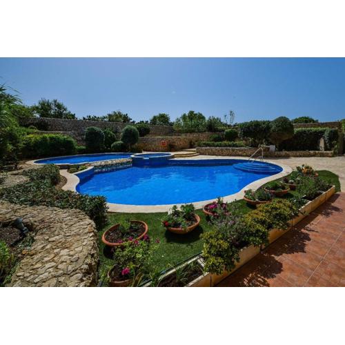 Gozo Spacious Apartment with Large Communal Pool