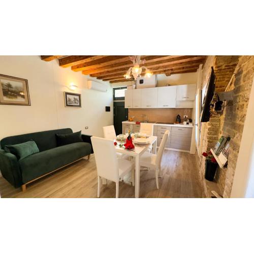 Graceful Venice Barnaba Suite