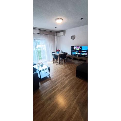 Gran apartamento cerca del mar y Castillo
