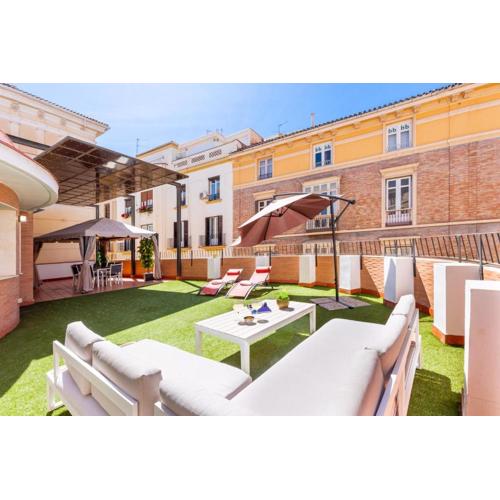 GRAN TERRAZA CON VISTAS A CALLE LARIOS