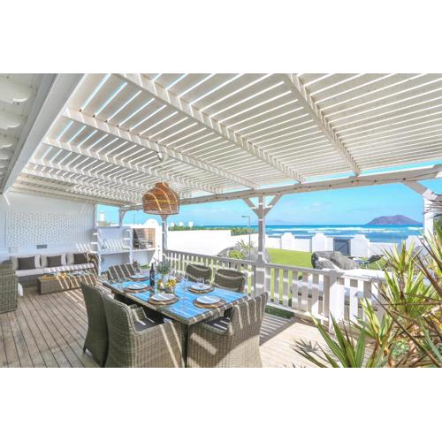 Granados 27 beachfront bungalow