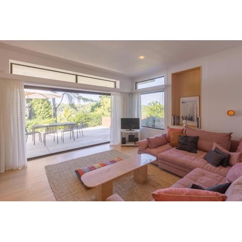 Granari Sani Woods Villa