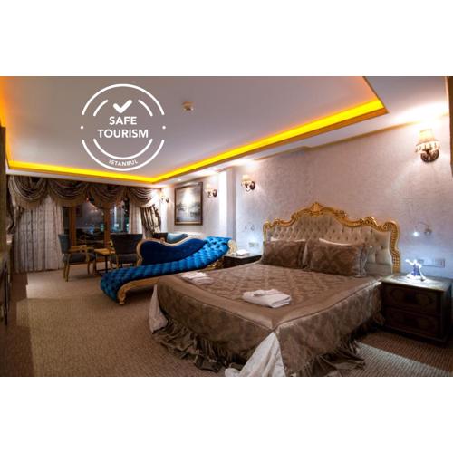 Grand Ambiance Hotel