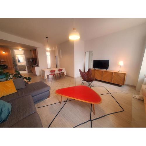 Grand appartement, 4 chambres au cœur du Mourillon