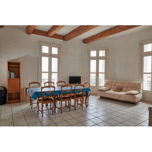 Grand Appartement Au Coeur de Sète