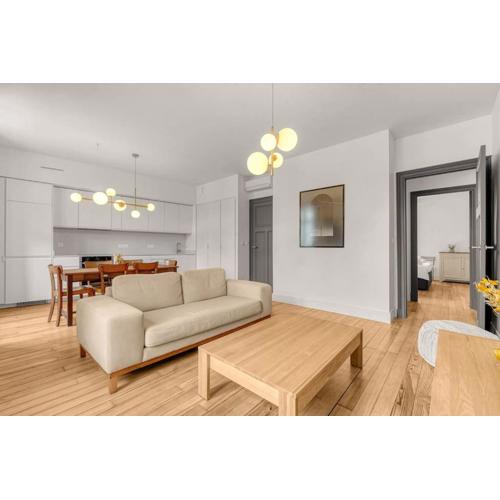 Grand Appartement Lumineux - Parking Privé - Clim