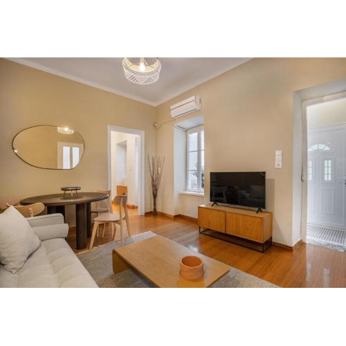 Grand Haven - New Renovated Spacious Apts in Prime Location