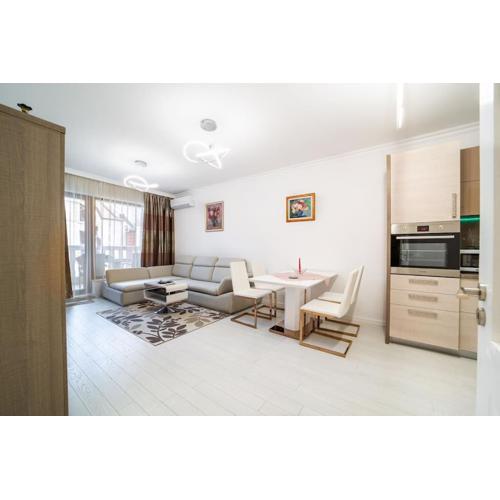 Grand Karavel Top Center Lux Apartment