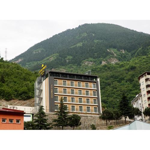 Grand Mela Hotel