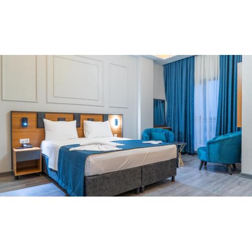 GRAND MOON HOTEL