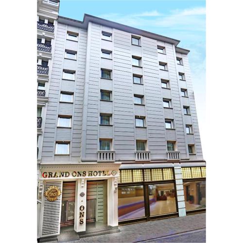 Grand Ons Hotel