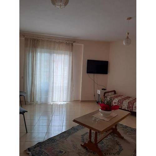 Grazioso apartamento arredato a due passi dal lungomare vlore