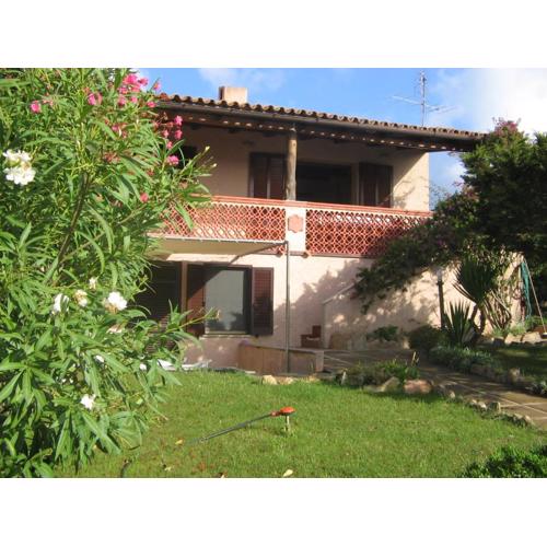 Grazioso appartamento in casa con giardino