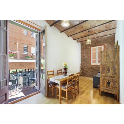 Great apartment in Sagrada Familia with Balcony