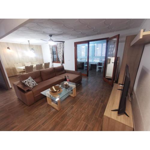 Great apartment with a view of the sea