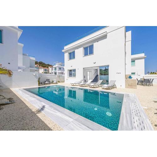 Green Bay Villa 14