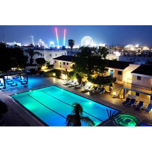 Green Bungalows Hotel Apartments
