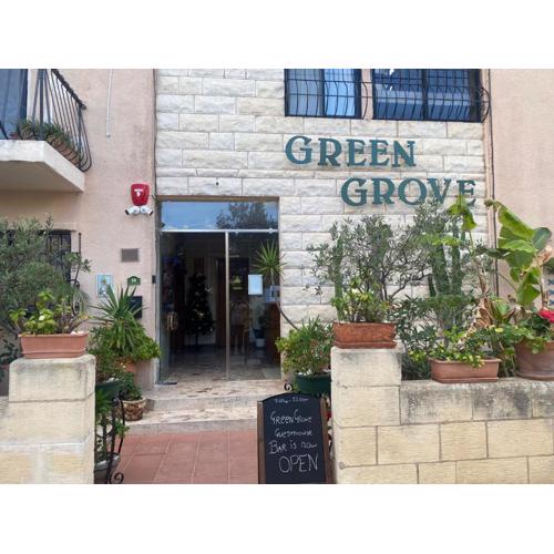 Green Grove Guest House