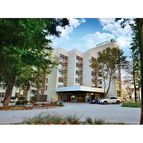 Green Hill Hotel