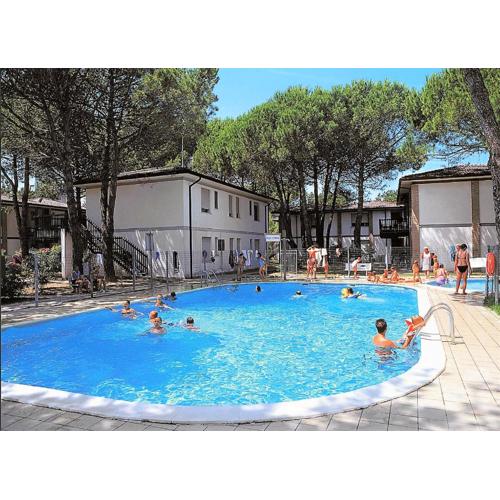 Green Holiday Feriendorf mit 2 Schwimmbädern
