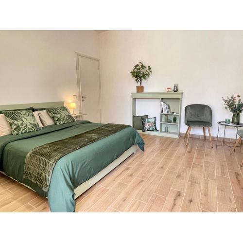 GREEN HOUSE Fiumicino Rome Airport - Bright Studio Apartment