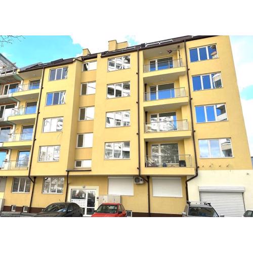 Green Park Apartment - Brand New Studio!