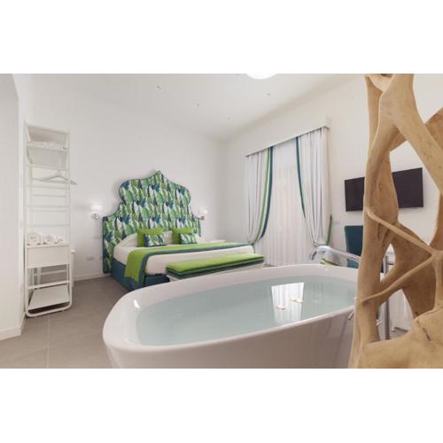 Green Suite